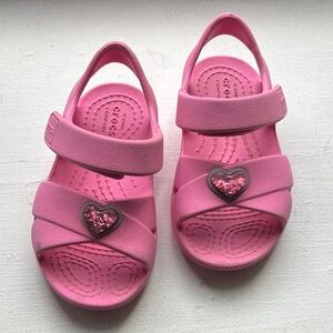 CROCS Pink Heart Kids Sandals